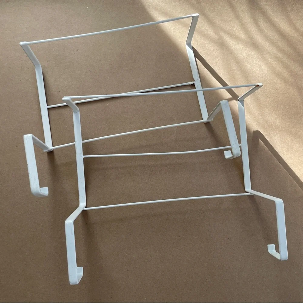 2 Adjustable Flower Box Holders, white